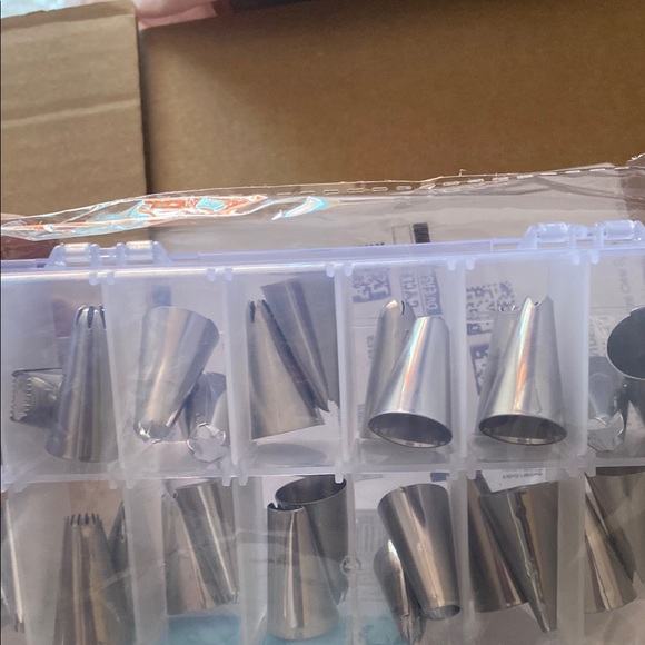 Clear Storage Box with Silver and Pink Accessories - Picture 2 of 3